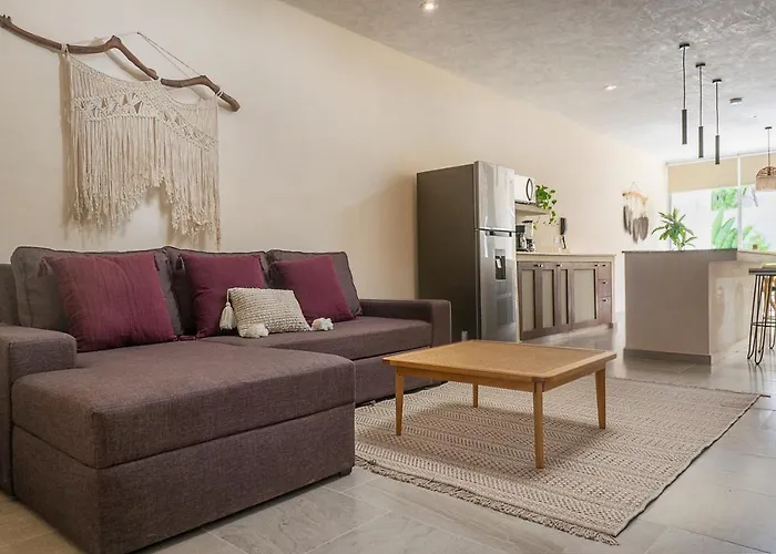 Apartment New Spacious 1br With Private Pool Near Cafes & Dining