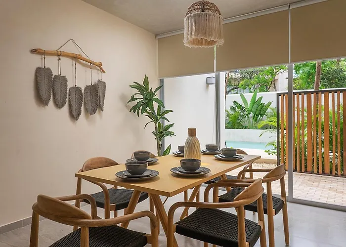 Apartment New Spacious 1br With Private Pool Near Cafes & Dining
